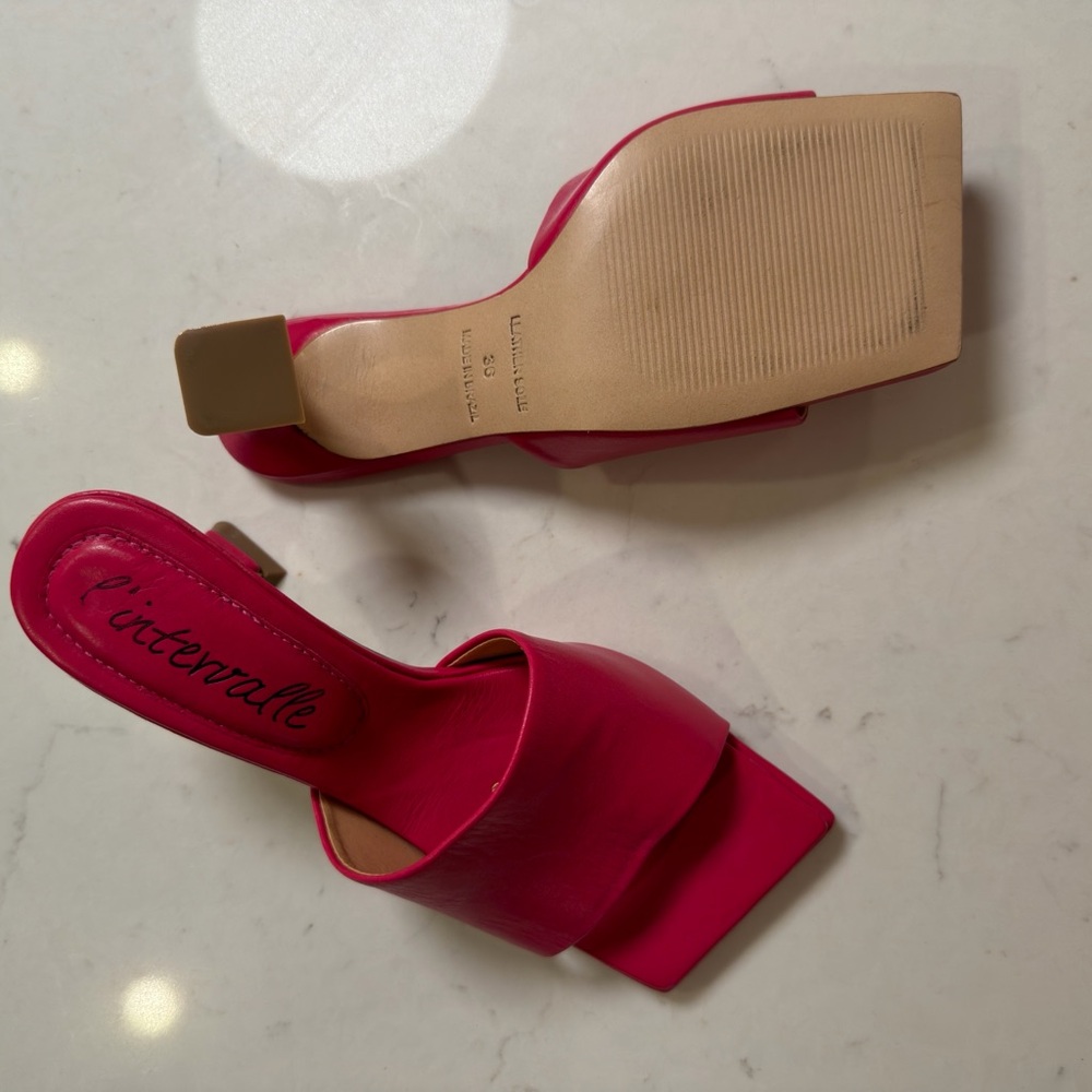L'INTERVALLE Fuchsia Mules